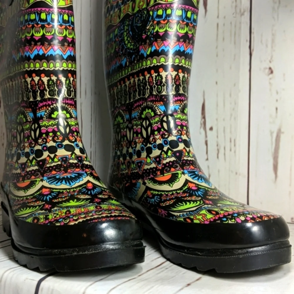 Sakroots Rhythm Neon Elephants and Peace Fur Lined Boots‎ 7